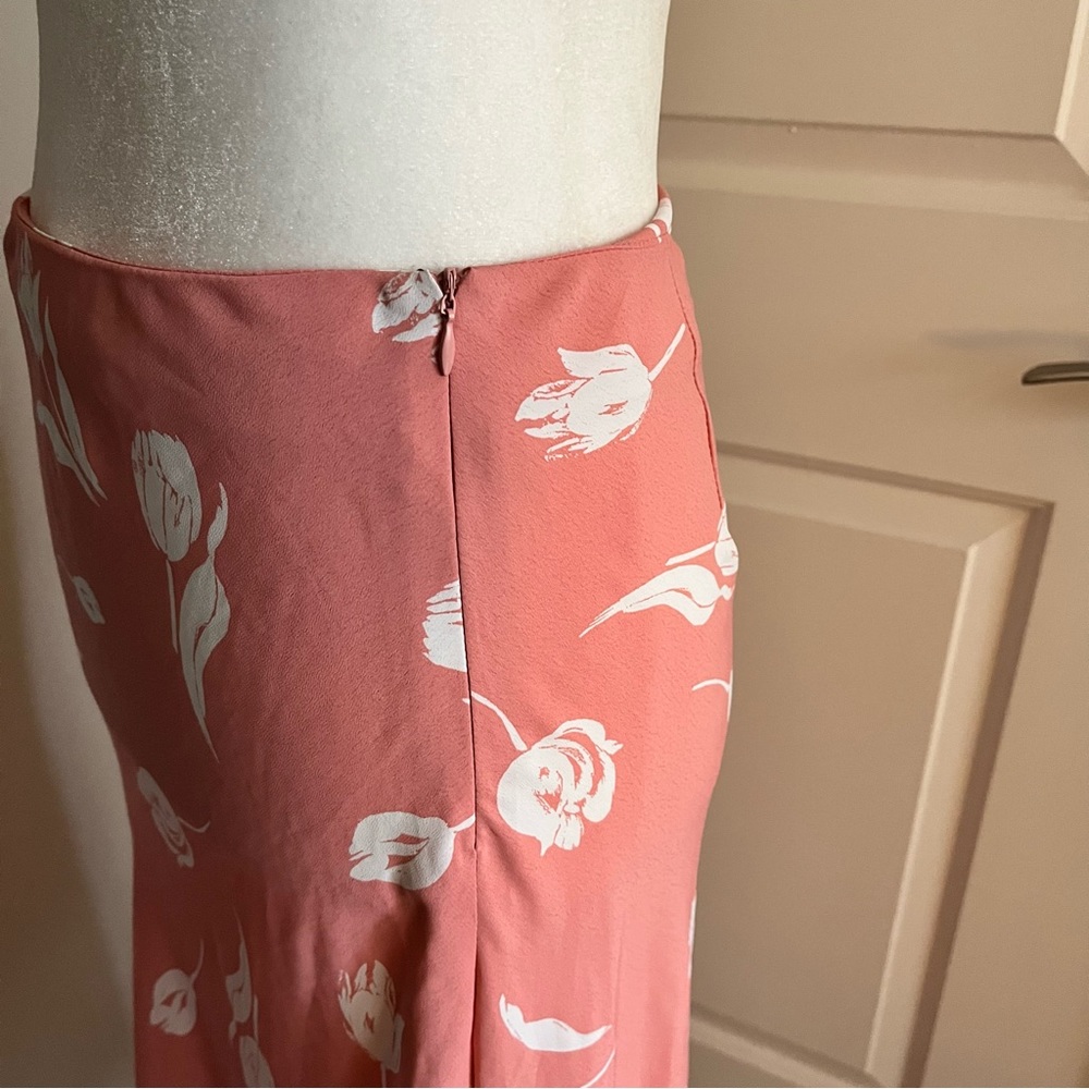 Pink floral skirt medium white flower skirt mid length - Picture 6 of 7